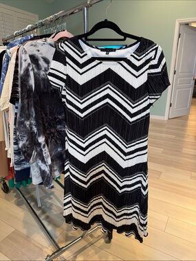 Tiana B. Black and White Chevron Pleated Dress